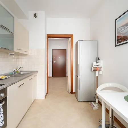 Apartment Wola Cosy Warsaw